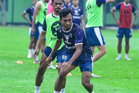 Jadwal Bola Terkini: Jangan Lewatkan Pertandingan Favoritmu!