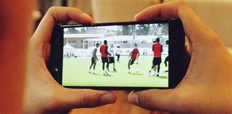 Jangan Sampai Ketinggalan! Inilah Cara Nonton Live Streaming Bola Malam Ini