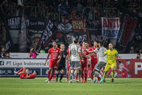 Streaming Persija vs Persib: Jangan Sampai Ketinggalan Pertandingan Sengit!